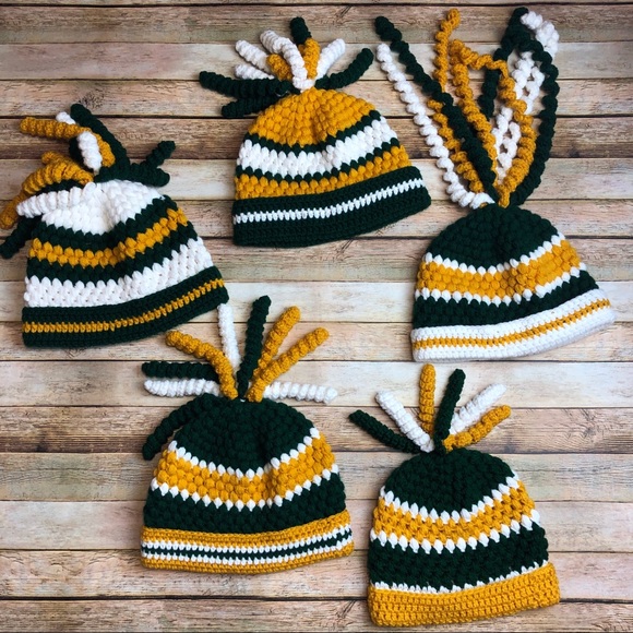 Green Bay Packer Hand Crocheted Hats. NEW - Picture 1 of 6